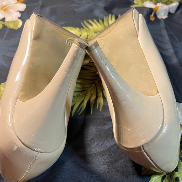 Merona Faux Patent Leather Nude Open Toe Heels (Fair condition) Size 8.5 - Picture 7 of 9